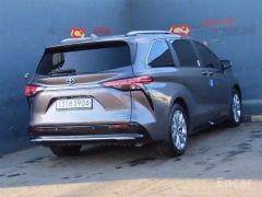 Сүрөт унаа Toyota Sienna