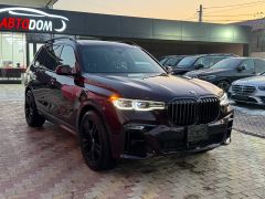 Фото авто BMW X7