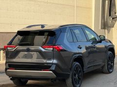 Сүрөт унаа Toyota RAV4