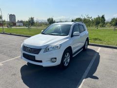 Сүрөт унаа Toyota RAV4