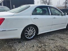 Photo of the vehicle Toyota Crown Majesta