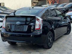 Сүрөт унаа Toyota Prius