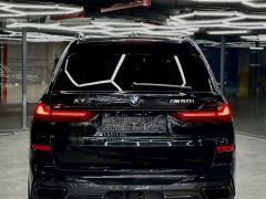 Фото авто BMW X7