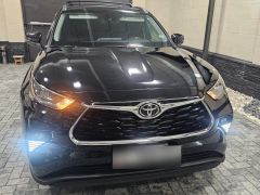 Photo of the vehicle Toyota Highlander