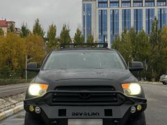 Photo of the vehicle Toyota Tundra