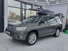 Photo of the vehicle Toyota Highlander