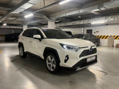 Photo of the vehicle Toyota RAV4