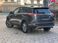 Сүрөт унаа Toyota RAV4