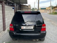 Сүрөт унаа Toyota Kluger