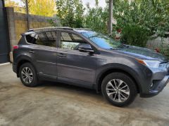 Сүрөт унаа Toyota RAV4