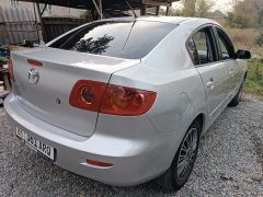 Photo of the vehicle Mazda 3