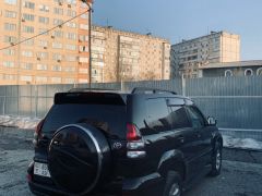 Сүрөт унаа Toyota Land Cruiser Prado