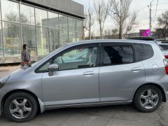 Photo of the vehicle Honda Fit