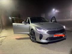 Сүрөт унаа Kia Stinger