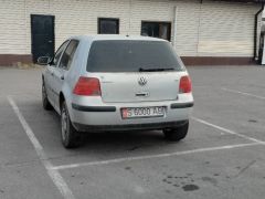 Фото авто Volkswagen Golf