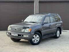 Photo of the vehicle Lexus LX