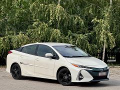 Фото авто Toyota Prius