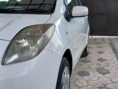 Фото авто Toyota Vitz