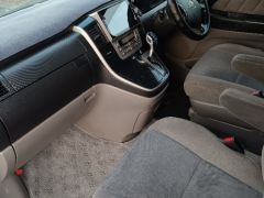 Фото авто Toyota Alphard