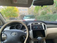 Сүрөт унаа Toyota Highlander