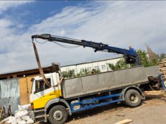 Photo of the vehicle Mercedes-Benz Zetros 2733