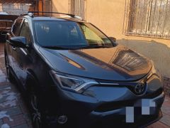 Сүрөт унаа Toyota RAV4