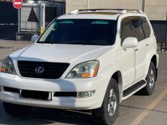 Photo of the vehicle Lexus GX