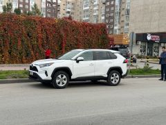 Фото авто Toyota RAV4