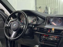 Photo of the vehicle BMW X5