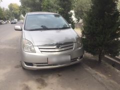 Сүрөт унаа Toyota Corolla Spacio