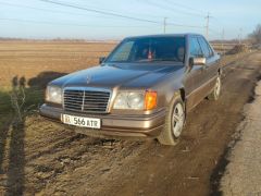 Сүрөт унаа Mercedes-Benz W124