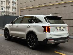 Сүрөт унаа Kia Sorento