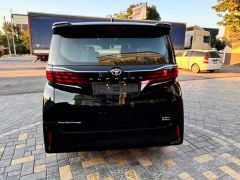 Сүрөт унаа Toyota Alphard