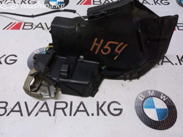 Spare Parts and Consumables - Замок двери, E38LCI, 51218235097