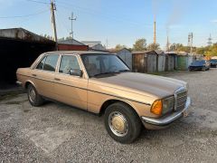 Photo of the vehicle Mercedes-Benz W123