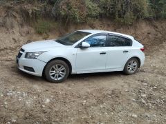 Photo of the vehicle Chevrolet Cruze