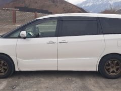 Фото авто Toyota Estima