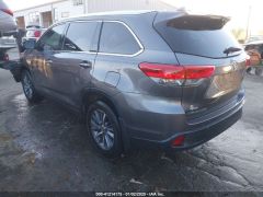 Сүрөт унаа Toyota Highlander