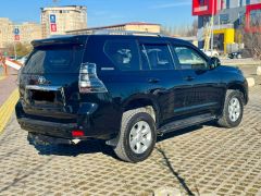 Photo of the vehicle Toyota Land Cruiser Prado