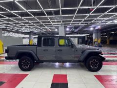 Фото авто Jeep Gladiator