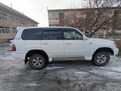 Photo of the vehicle Toyota Land Cruiser