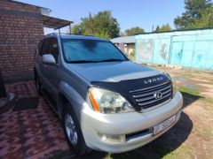 Photo of the vehicle Lexus GX