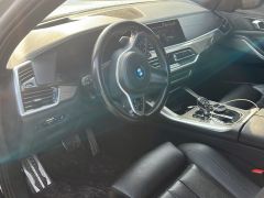 Photo of the vehicle BMW X5 M