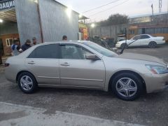 Сүрөт унаа Honda Accord