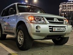 Сүрөт унаа Mitsubishi Montero