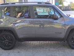 Сүрөт унаа Jeep Renegade