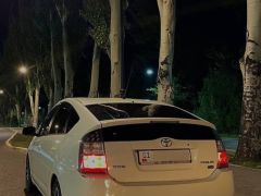 Сүрөт унаа Toyota Prius