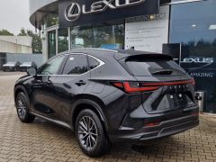 Photo of the vehicle Lexus NX