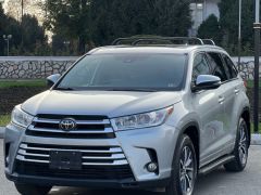 Фото авто Toyota Highlander