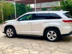 Фото авто Toyota Highlander